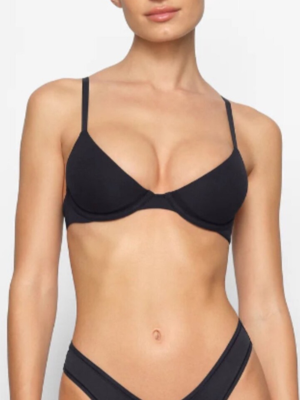NWT SKIMS Fits Everybody PLUNGE Underwire BRA - Black ONYX - Size 34D
